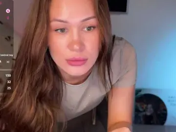 ImEmiliya  live sex cam