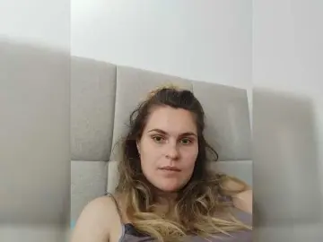 Linok25a  live sex cam