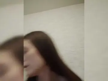 Sexsoska  live sex cam