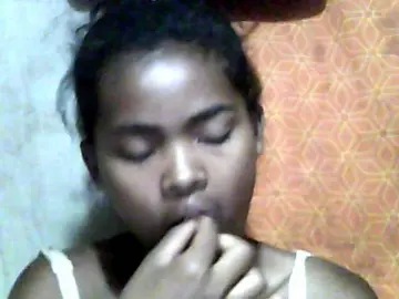 Allycha1  live sex cam