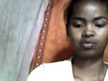 Allycha1  live sex cam