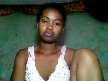 Allycha1  live sex cam