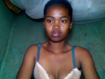 Allycha1  live sex cam