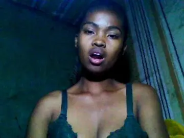 Allycha1  live sex cam