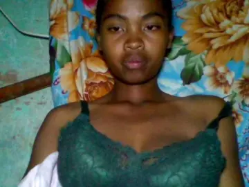 Allycha1  live sex cam