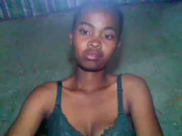Allycha1  live sex cam