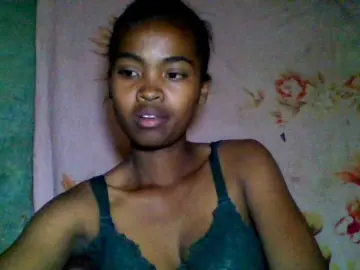 Allycha1  live sex cam