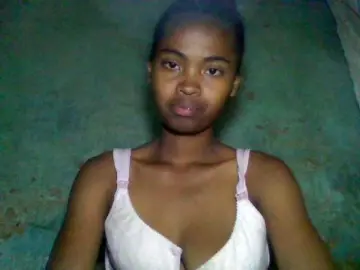 Allycha1  live sex cam