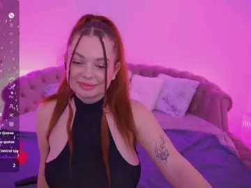 CarolinaDi  live sex cam