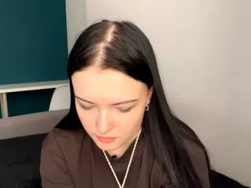 DaynaHosler  live sex cam