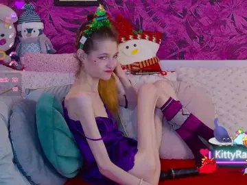 KittyRaine  live sex cam
