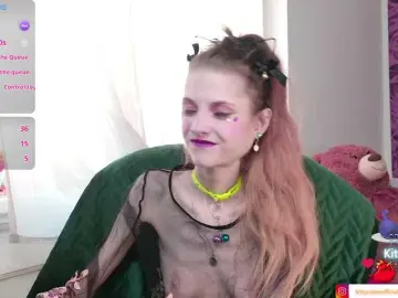 KittyRaine  live sex cam