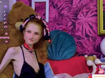 KittyRaine  live sex cam