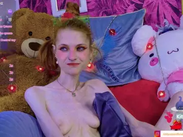 KittyRaine  live sex cam