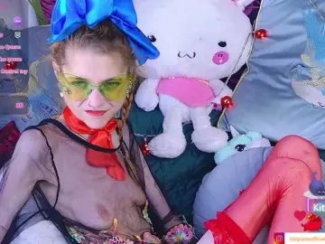 KittyRaine  live sex cam