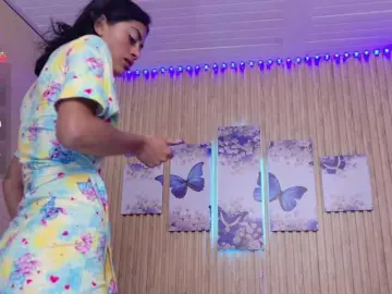 Moon-celeste  live sex cam