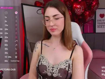 Mrs-Tory  live sex cam