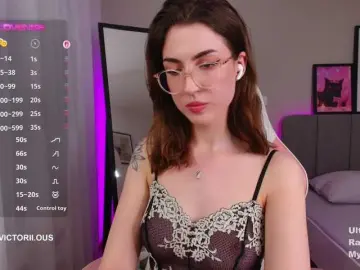 Mrs-Tory  live sex cam