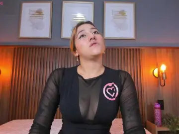 Tammys4  live sex cam