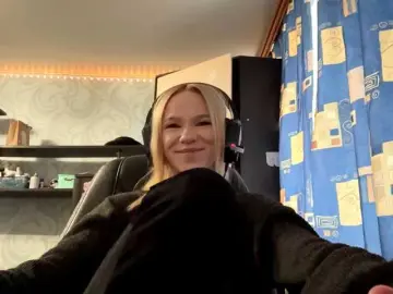 Linaloawot  live sex cam