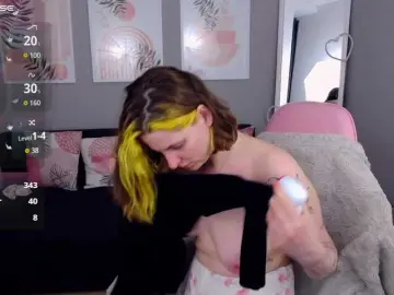 AdelRay  live sex cam