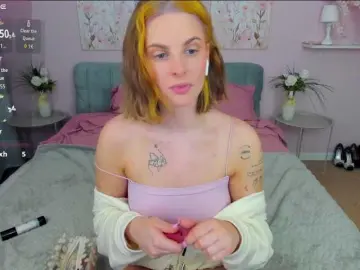 AdelRay  live sex cam