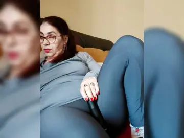 Cristinatina  live sex cam