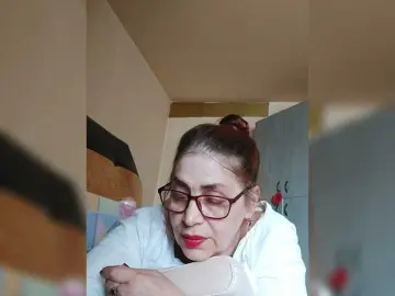 Cristinatina  live sex cam