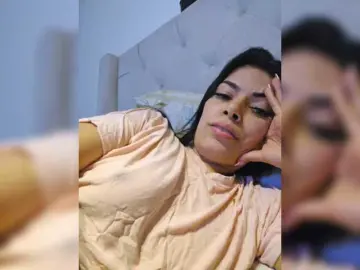 Estefani-R  live sex cam