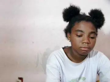 Hemreyi  live sex cam