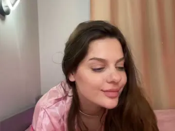 Miss-Kissss  live sex cam