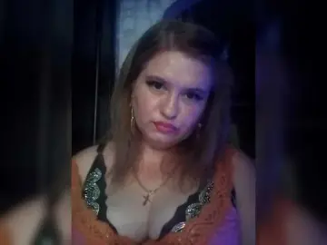Natalisha-1  live sex cam