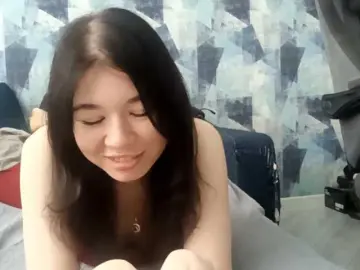 YettaPlanty  live sex cam