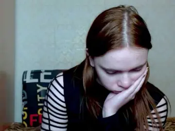 Aliiicestone  live sex cam