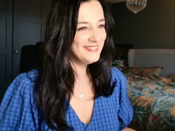 Magicinabox  live sex cam