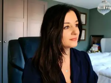 Magicinabox  live sex cam