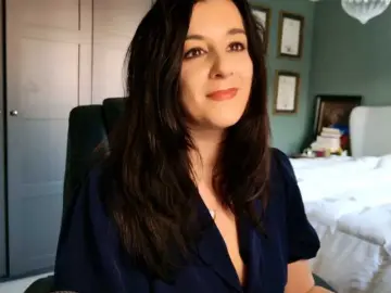 Magicinabox  live sex cam