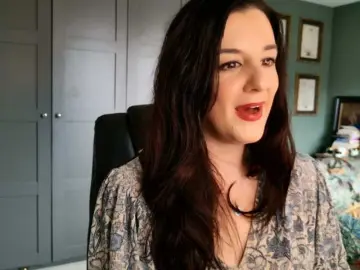 Magicinabox  live sex cam