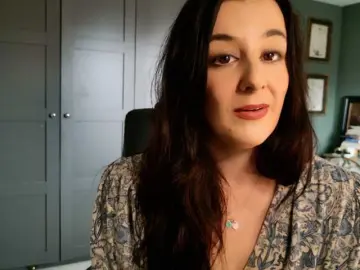 Magicinabox  live sex cam