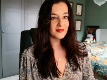 Magicinabox  live sex cam