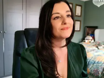 Magicinabox  live sex cam