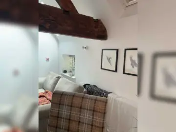 Magicinabox  live sex cam