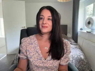 Magicinabox  live sex cam