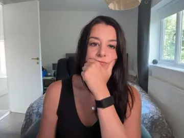 Magicinabox  live sex cam
