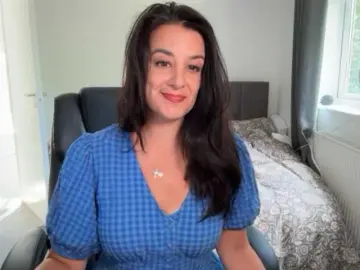 Magicinabox  live sex cam