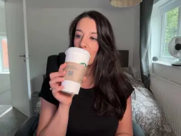 Magicinabox  live sex cam