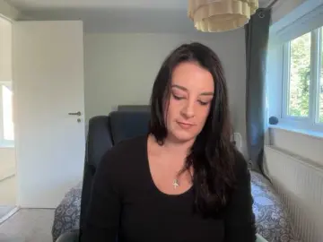 Magicinabox  live sex cam