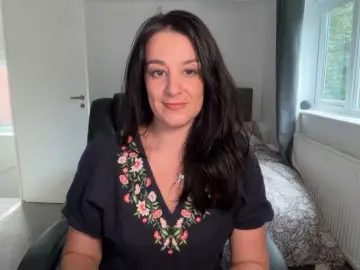 Magicinabox  live sex cam