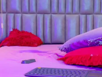 CamileJohnston  live sex cam