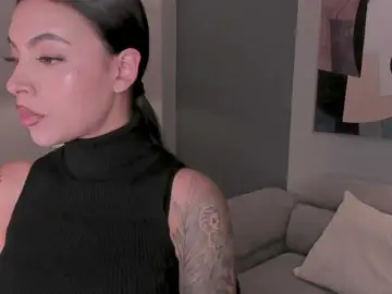 ChristineFord  live sex cam